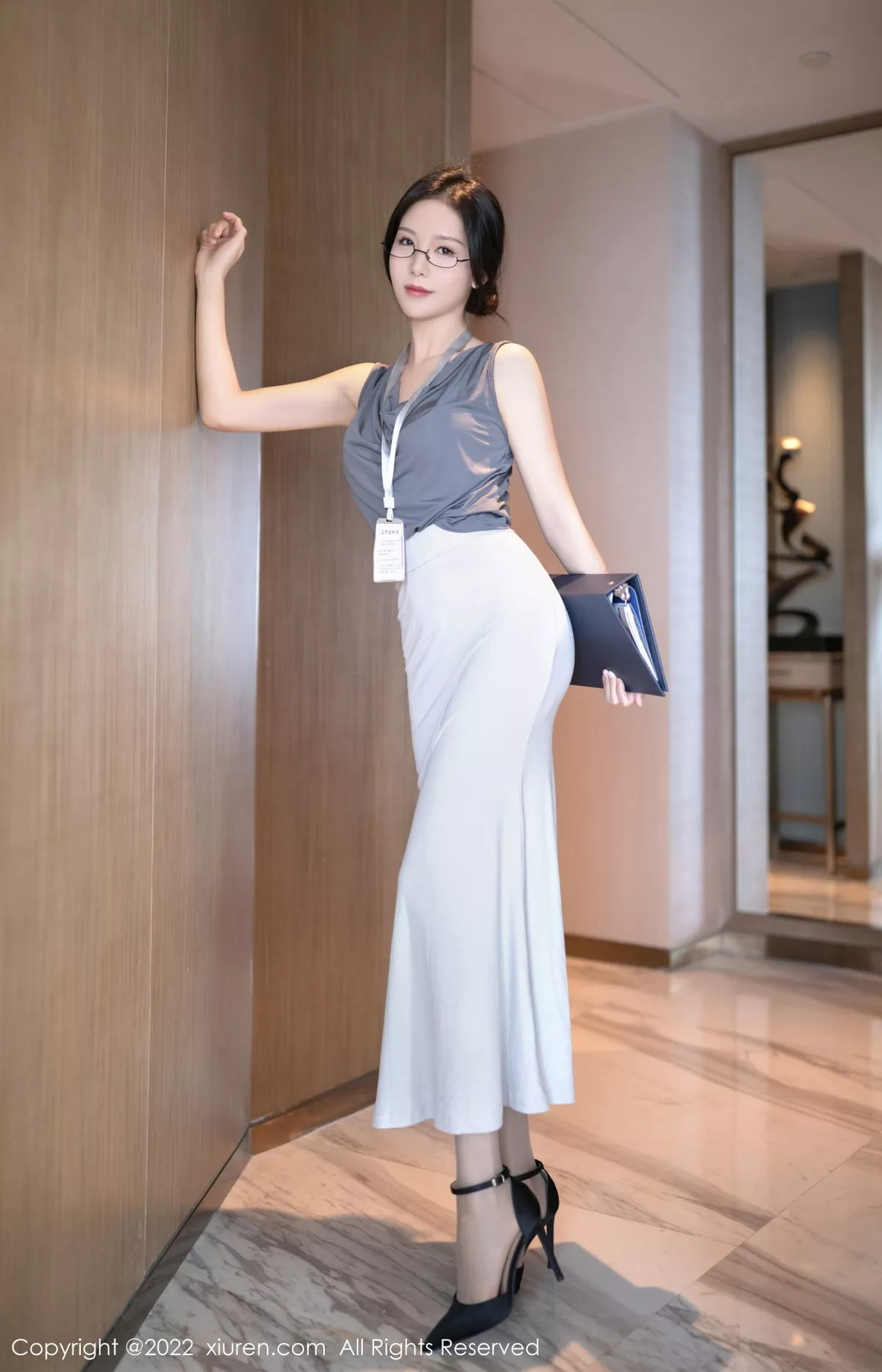 [XiuRen秀人网]第5900期利世写真-秀人资源网